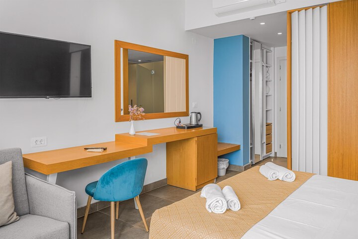 Room 20 of 72