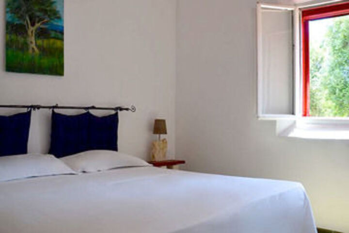 Room 16 of 34