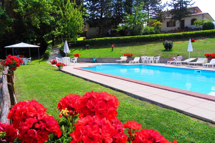 Pool 45 of 73