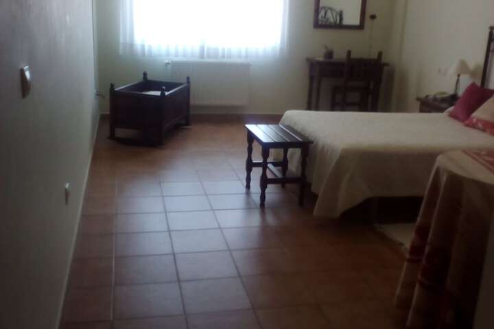 Room 6 of 31