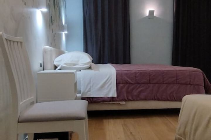 Room 64 of 123