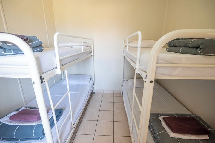 Room 16 of 117