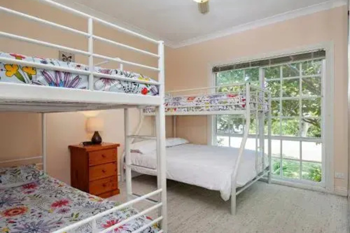 Room 3 of 9