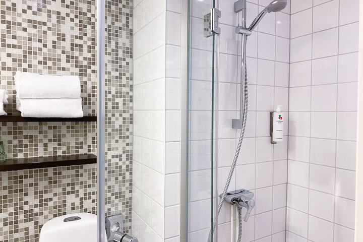 Bath Interior