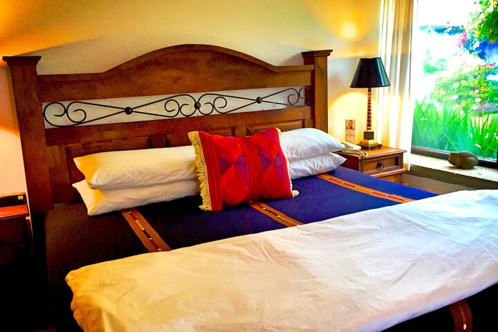Room 3 of 28