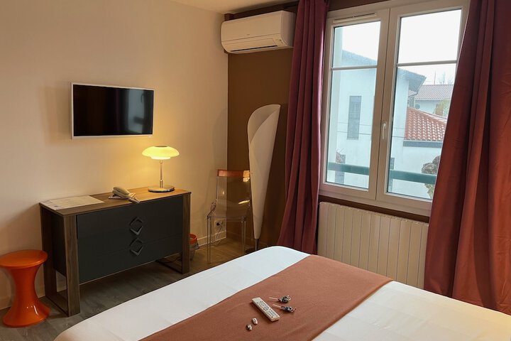 Room 14 of 47