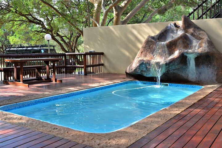Pool 86 of 108