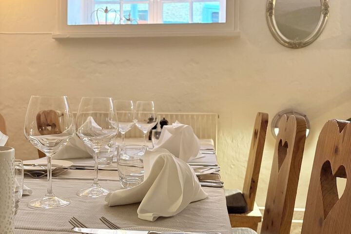 Dining 47 of 62
