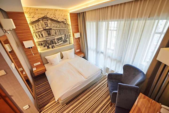 Room 14 of 67