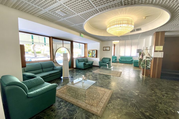 Hotel Interior 5 of 38