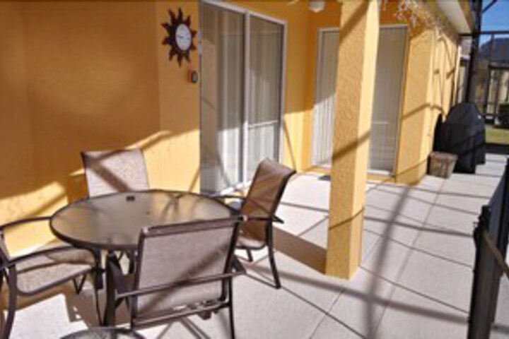 Terrace/Patio 3 of 24