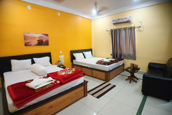 Room 14 of 63