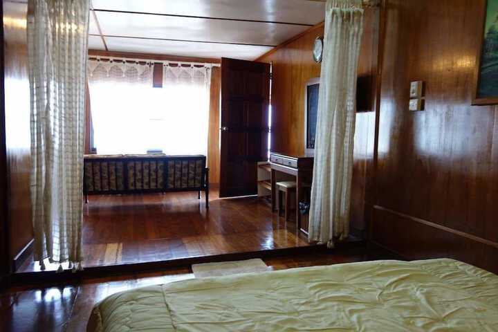 Room 20 of 47