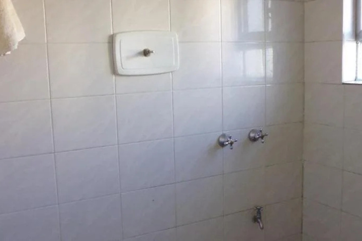 Room 7 of 14