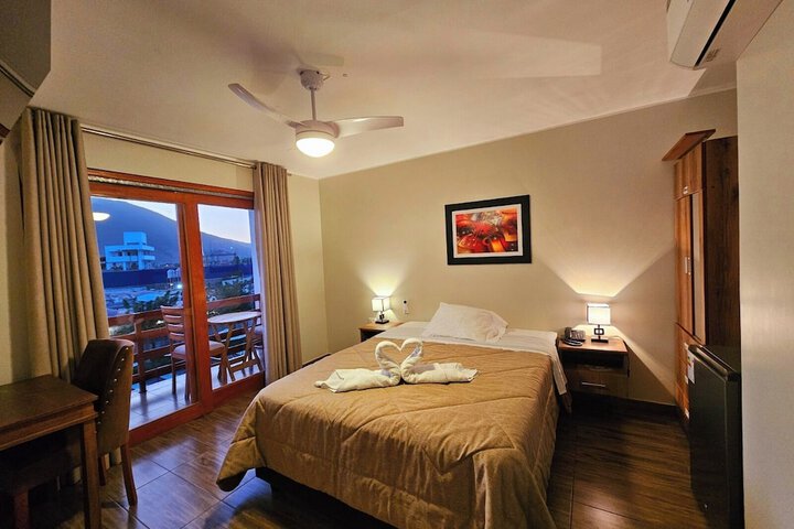 Room 8 of 39