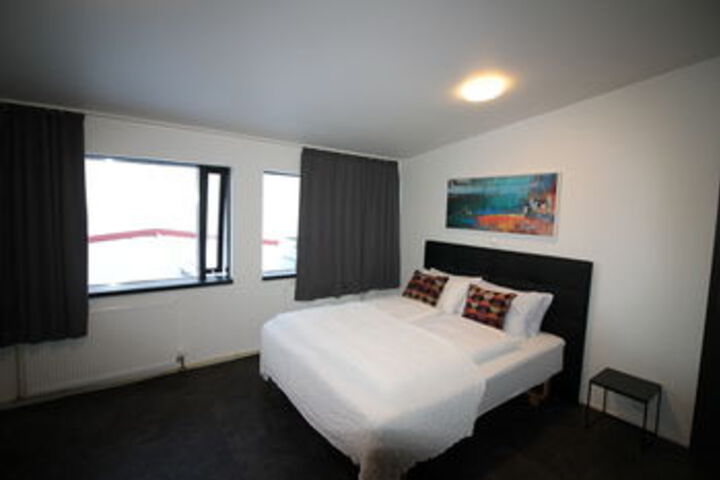 Room 50 of 88