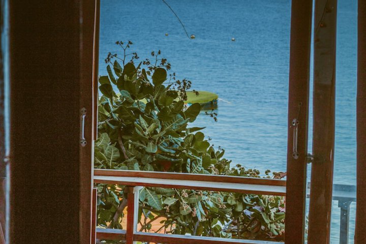 Room 8 of 46