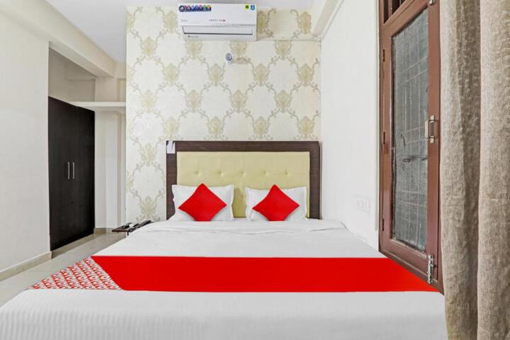 OYO Flagship 809095 Hotel shree Guest House