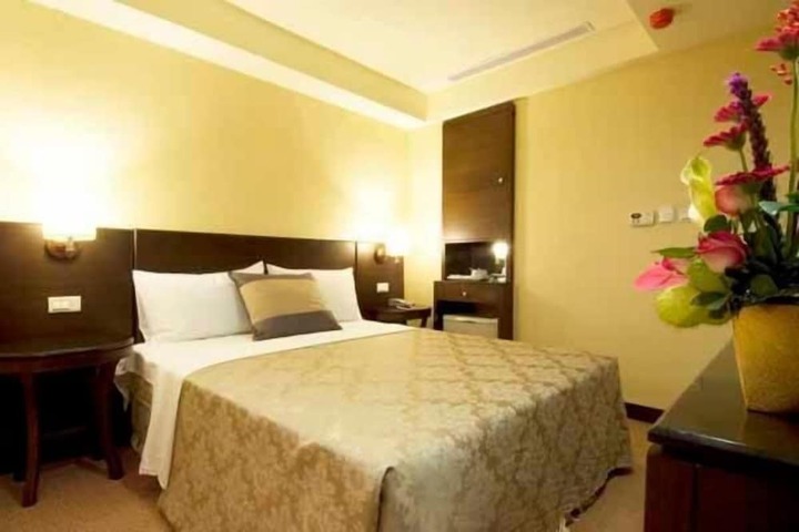Room 21 of 52