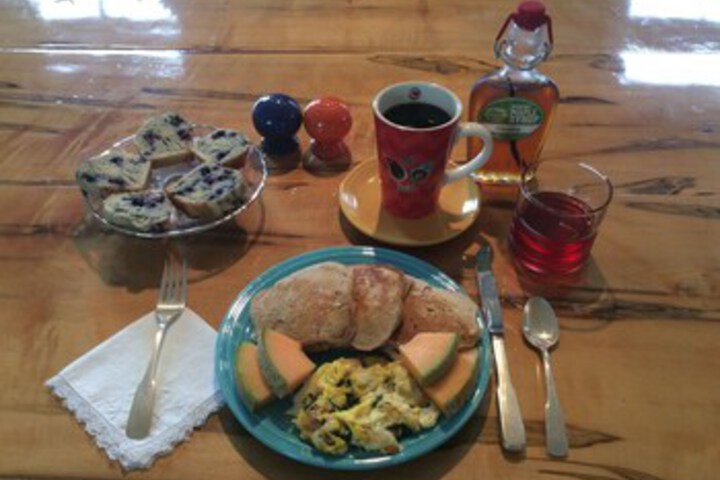 Breakfast/Coffee Service 10 of 42