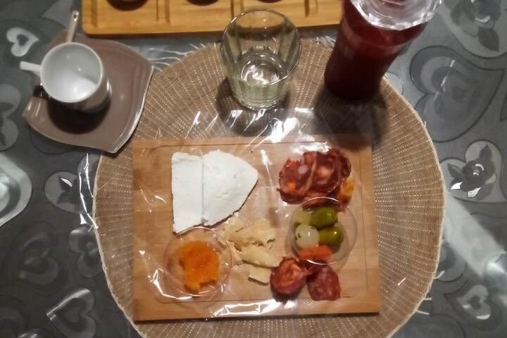 Dining 22 of 36