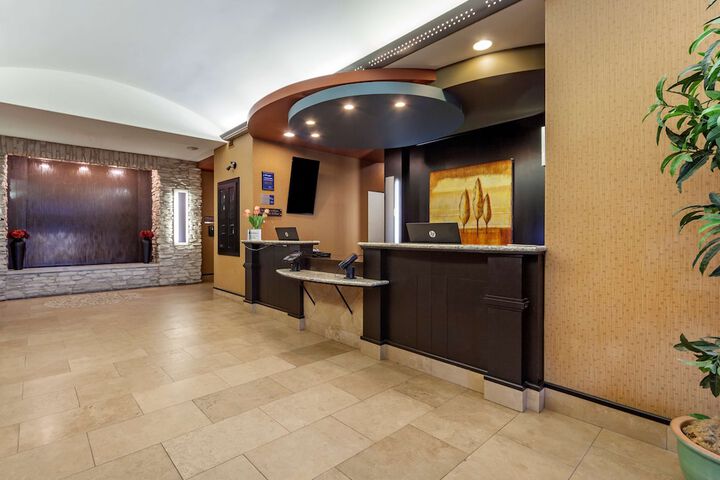 Hotel Interior 15 of 168