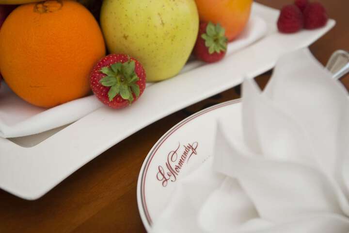 Dining Photos