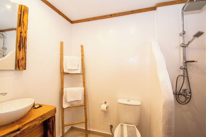 Room 40 of 56