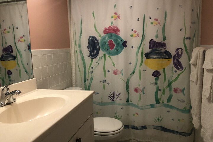 Room 126 of 164