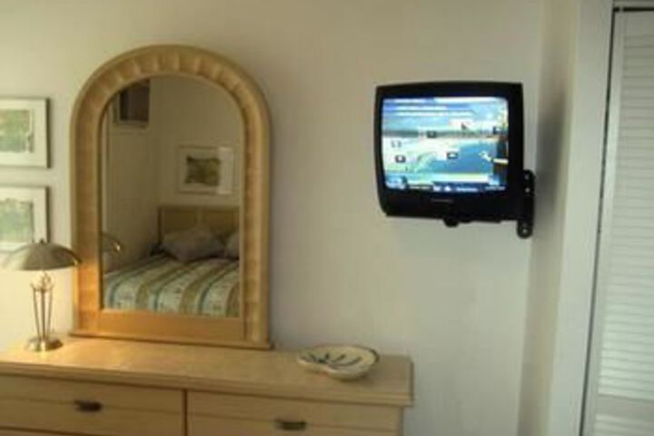 Room 14 of 40