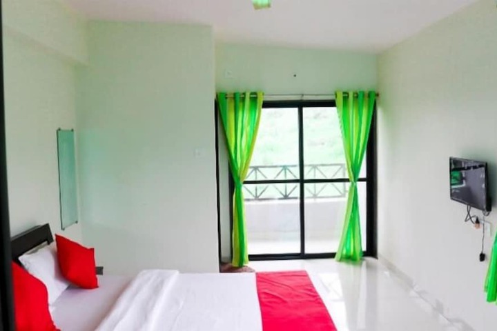 Room 4 of 45