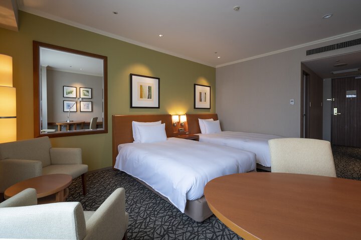 Room 20 of 94
