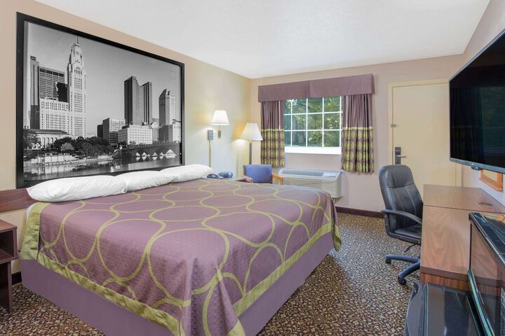 Standard | King Bed (1 of 6)