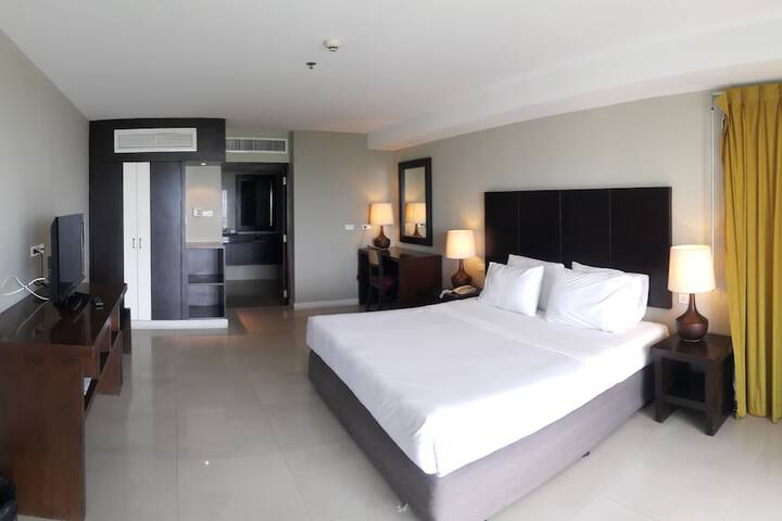Room 14 of 44
