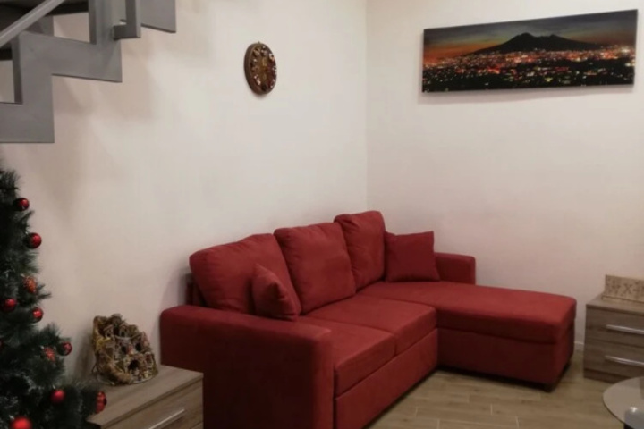 Room 10 of 20