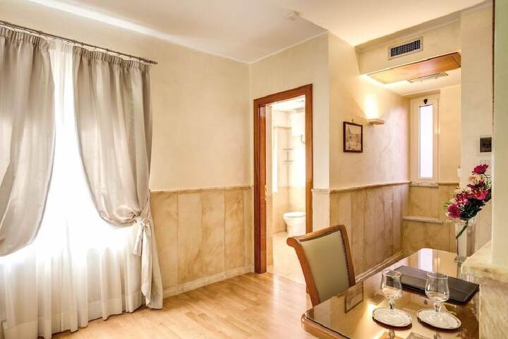 Room 20 of 26