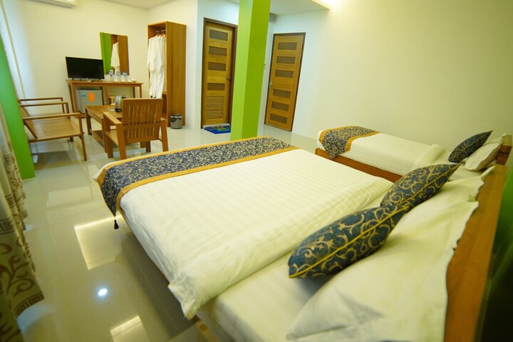 Room 4 of 21