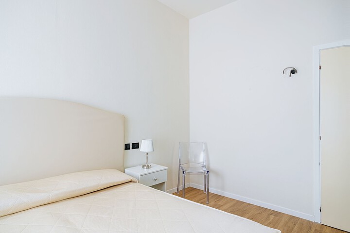 Room 19 of 90