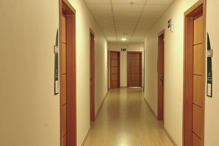 Ballroom/Hall 31 of 34