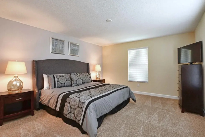 Room 3 of 18