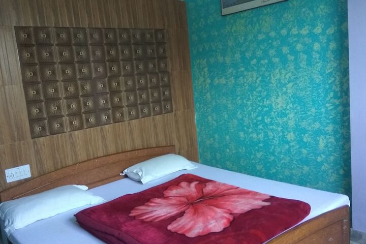 Room 29 of 36