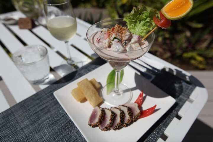 Dining 36 of 41