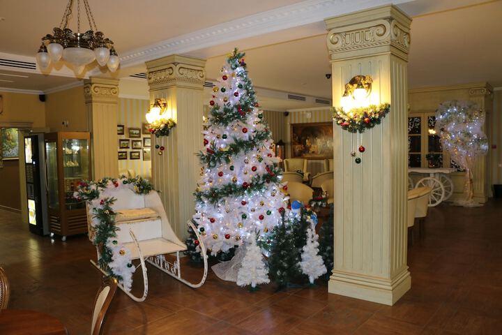 Hotel Interior 3 of 81