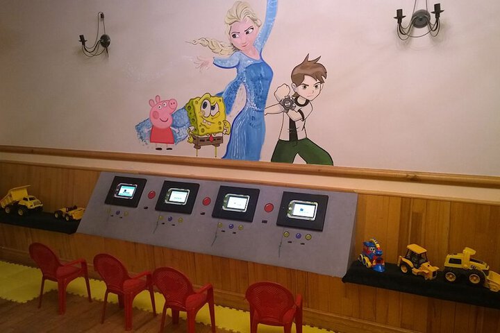 Room 19 of 56