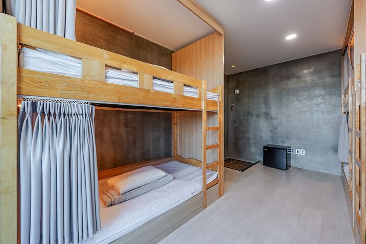 Room 89 of 109
