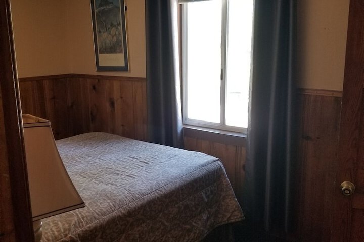 Room 13 of 149