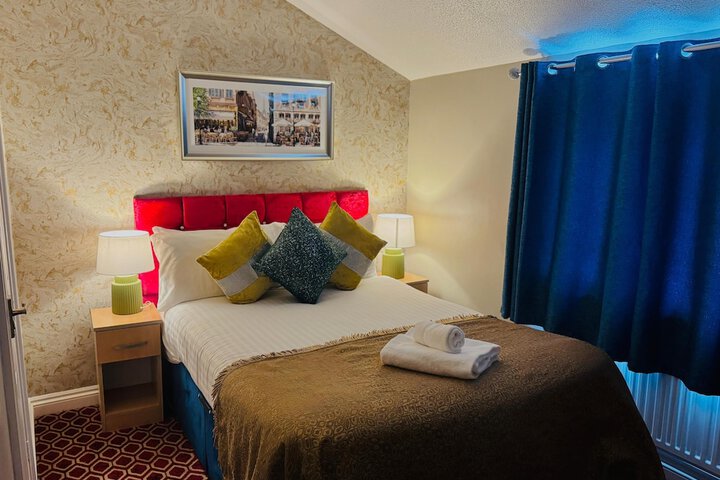 Room 5 of 29