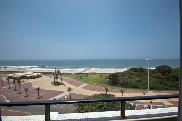 Beach 75 of 82