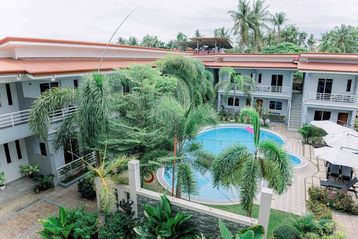 Hotel 58 of 64