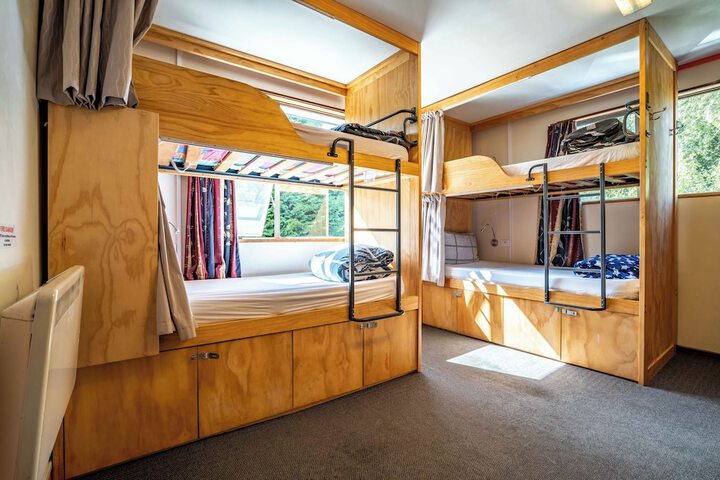 Room 13 of 53
